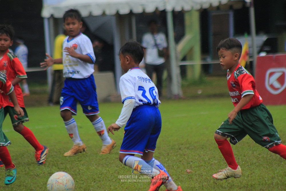 ijl u9 110126 diklat paku jaya vs wiradhika soccer