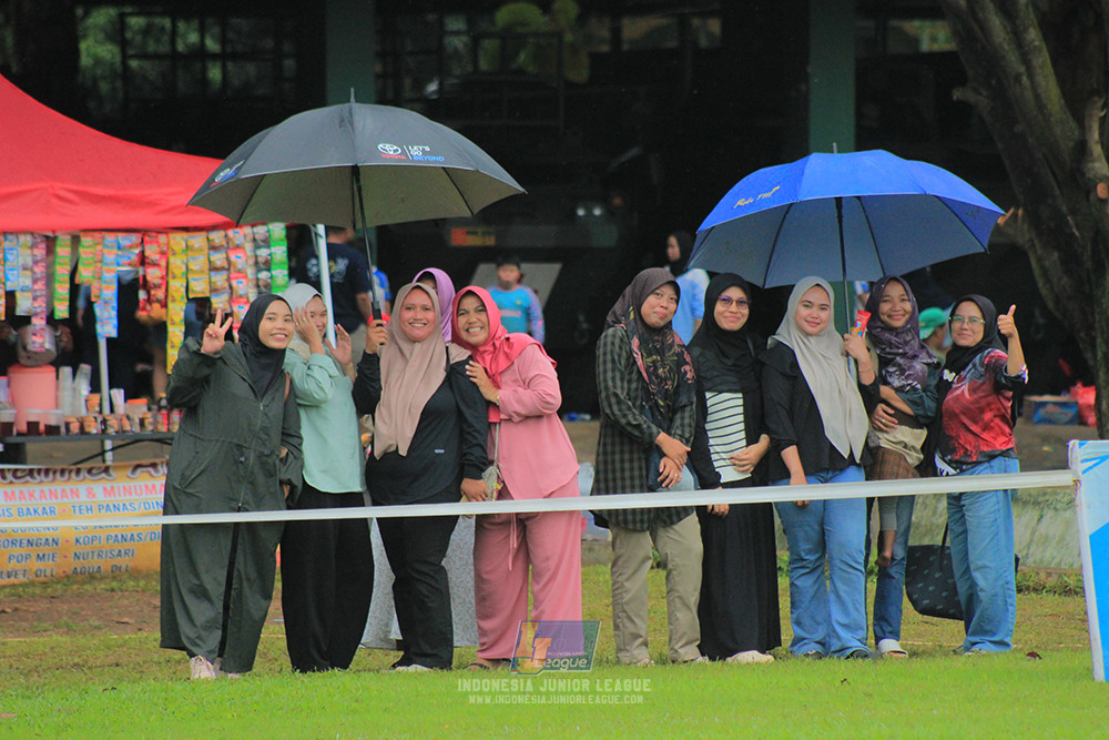 ijl u9 110126 diklat paku jaya vs wiradhika soccer