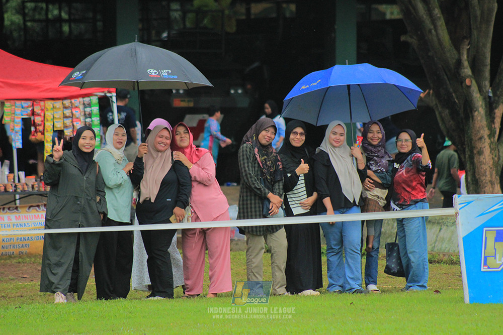 ijl u9 110126 diklat paku jaya vs wiradhika soccer