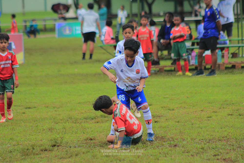 ijl u9 110126 diklat paku jaya vs wiradhika soccer