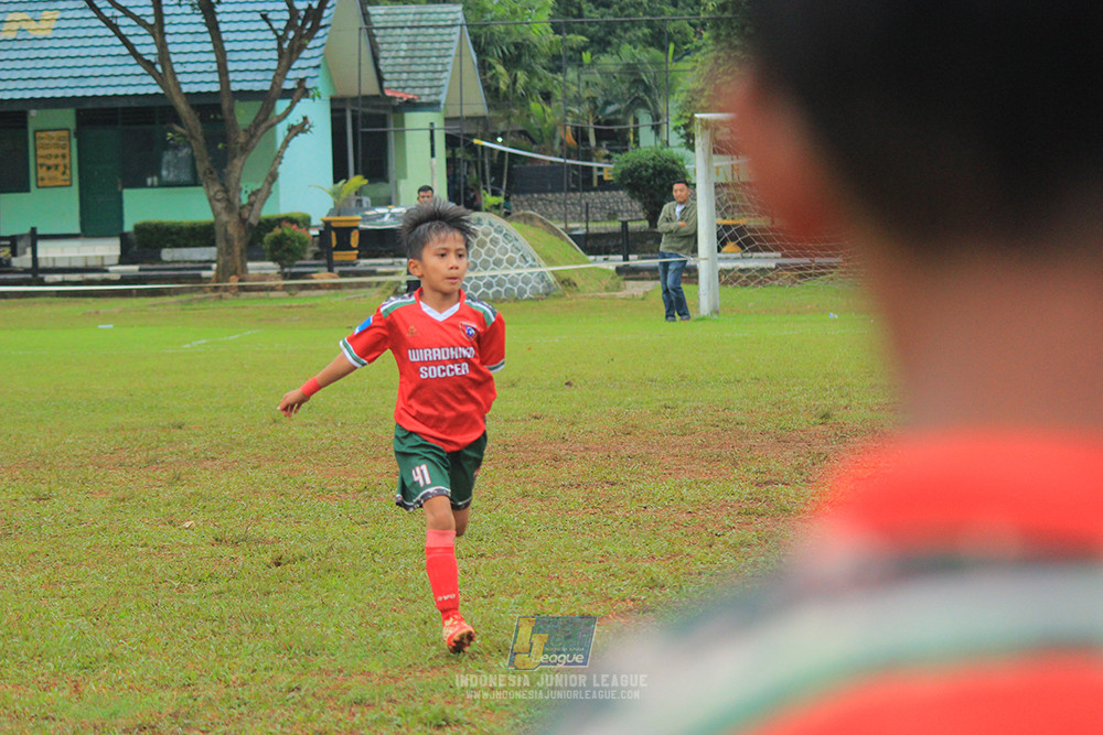 ijl u9 110126 diklat paku jaya vs wiradhika soccer