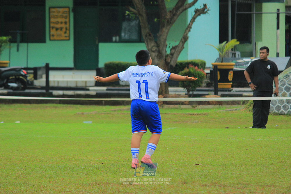 ijl u9 110126 diklat paku jaya vs wiradhika soccer