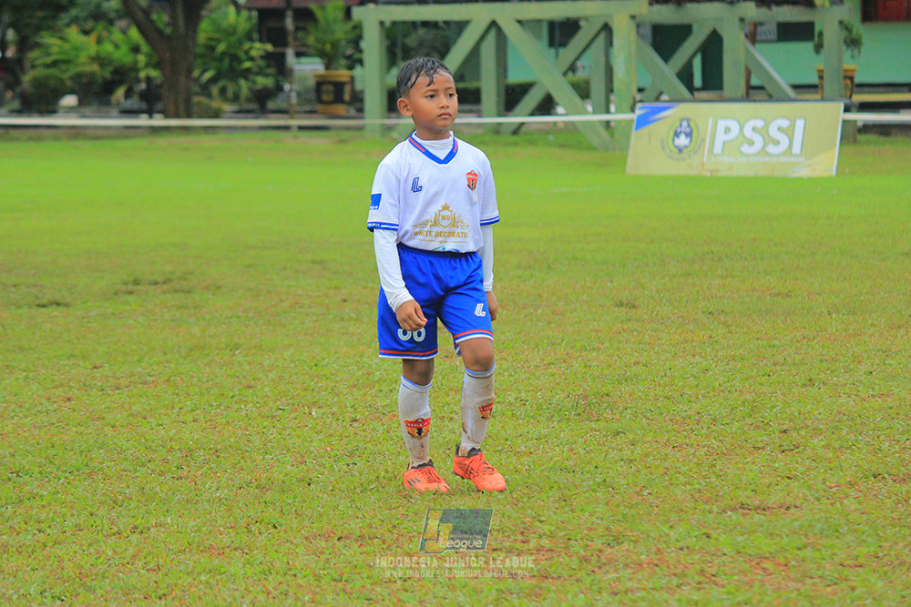 ijl u9 110126 diklat paku jaya vs wiradhika soccer