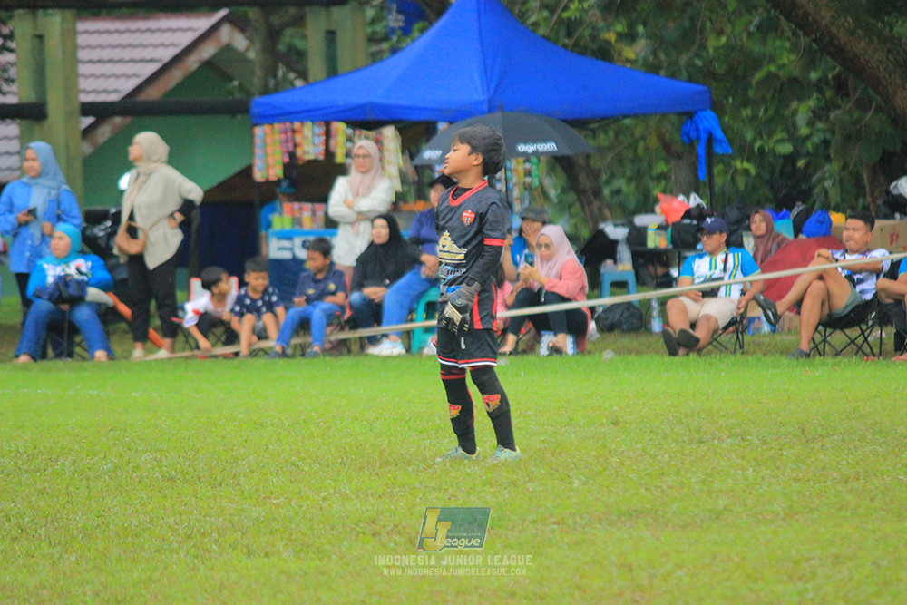 ijl u9 110126 diklat paku jaya vs wiradhika soccer