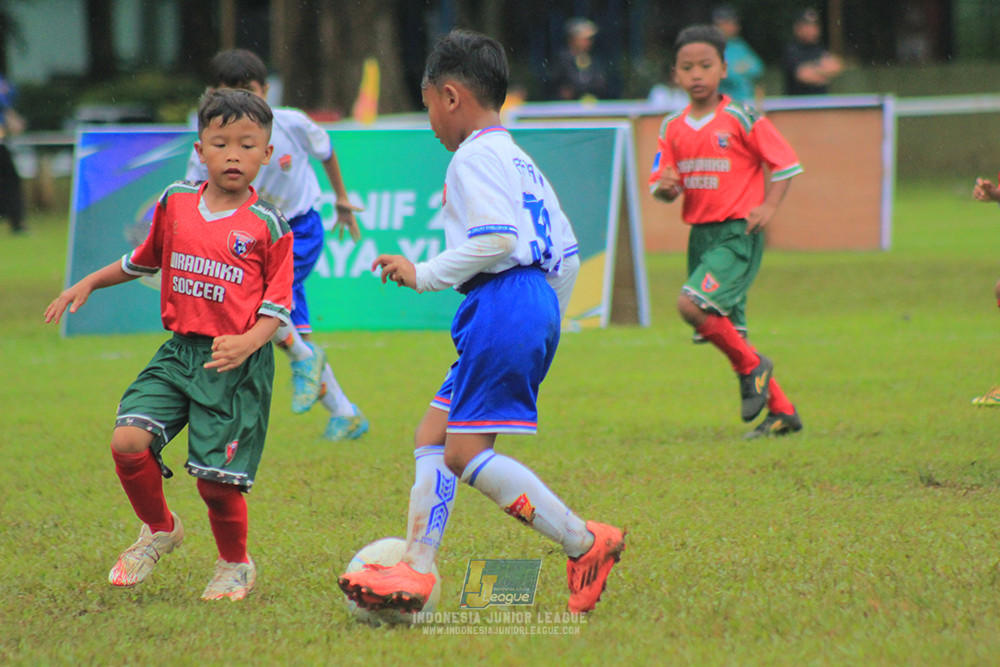 ijl u9 110126 diklat paku jaya vs wiradhika soccer