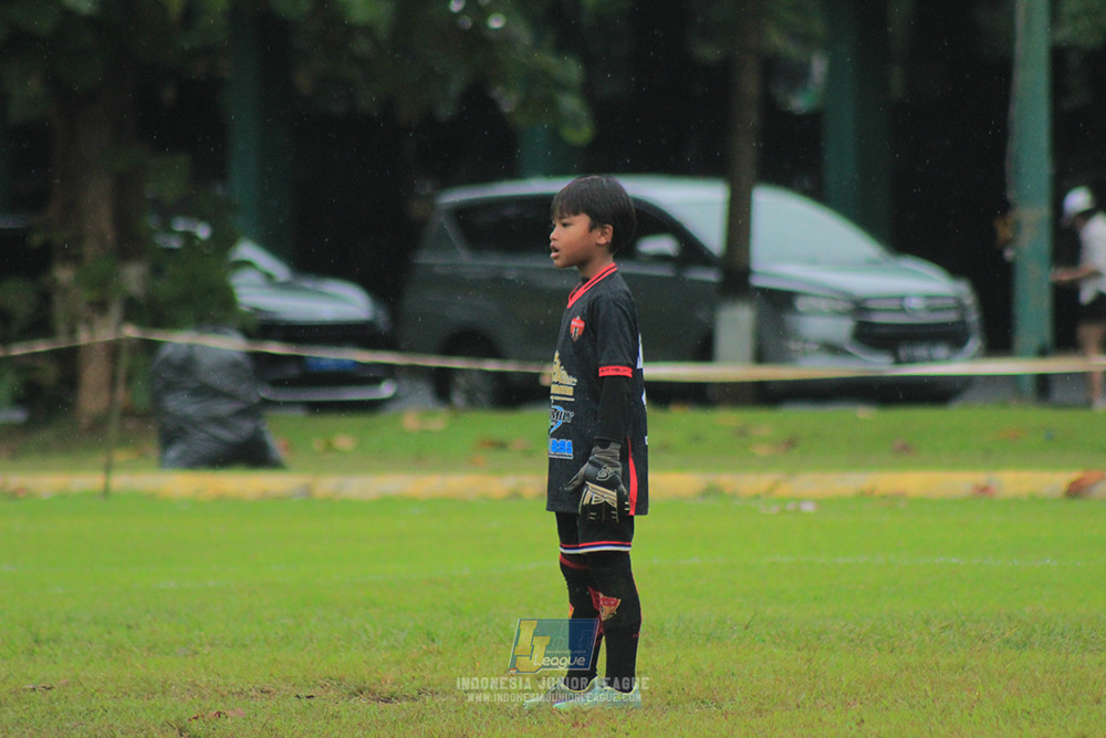 ijl u9 110126 diklat paku jaya vs wiradhika soccer