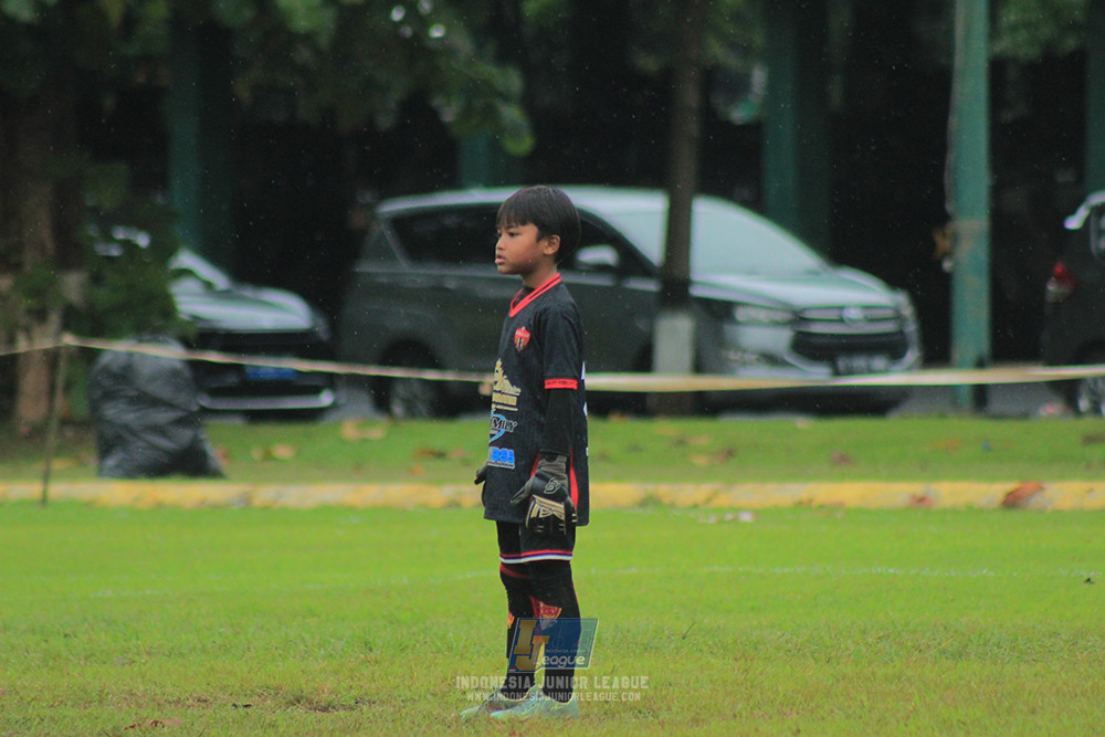 ijl u9 110126 diklat paku jaya vs wiradhika soccer