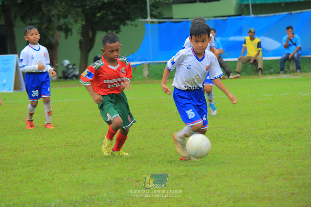 ijl u9 110126 diklat paku jaya vs wiradhika soccer