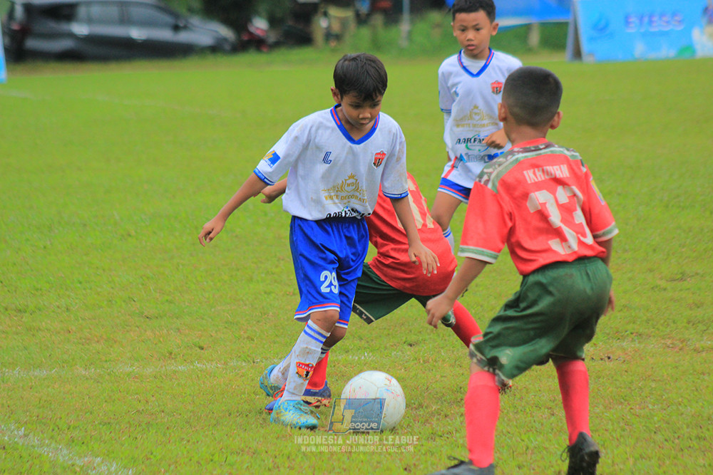 ijl u9 110126 diklat paku jaya vs wiradhika soccer