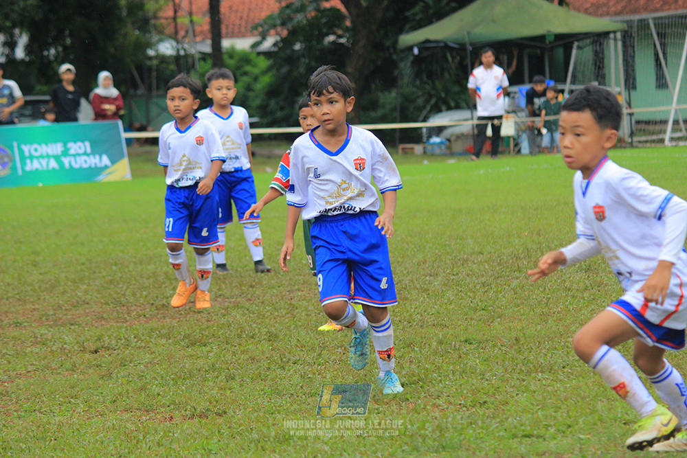 ijl u9 110126 diklat paku jaya vs wiradhika soccer