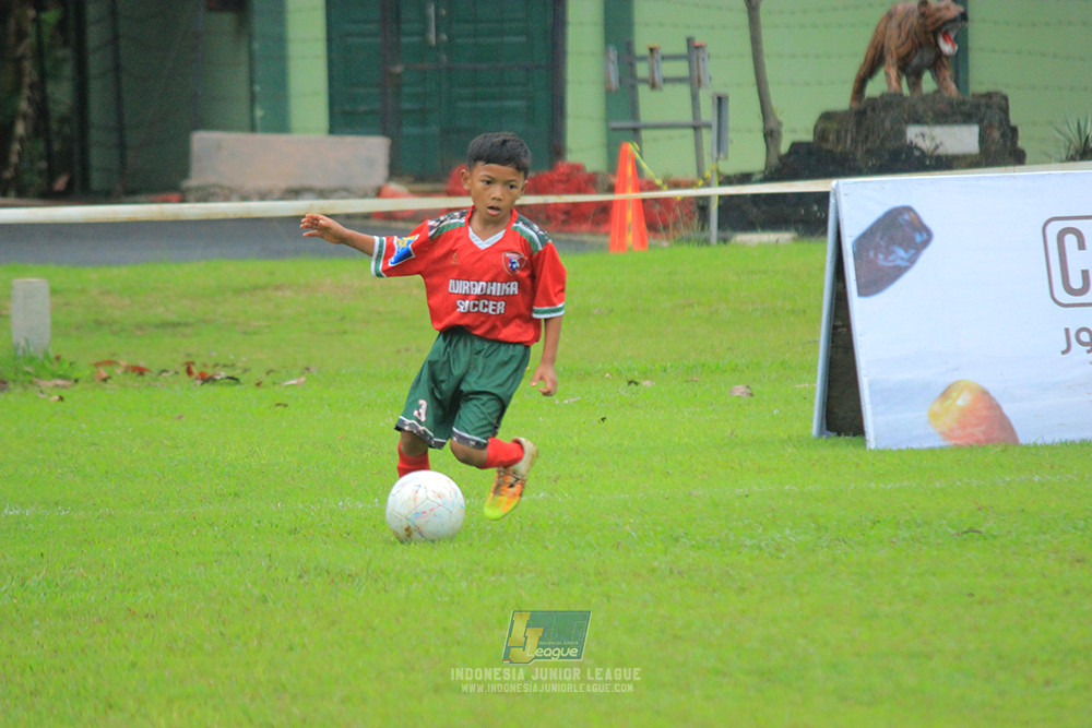 ijl u9 110126 diklat paku jaya vs wiradhika soccer