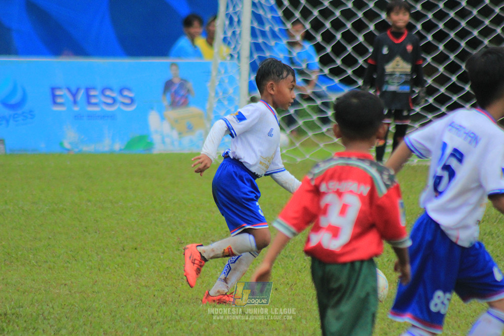 ijl u9 110126 diklat paku jaya vs wiradhika soccer