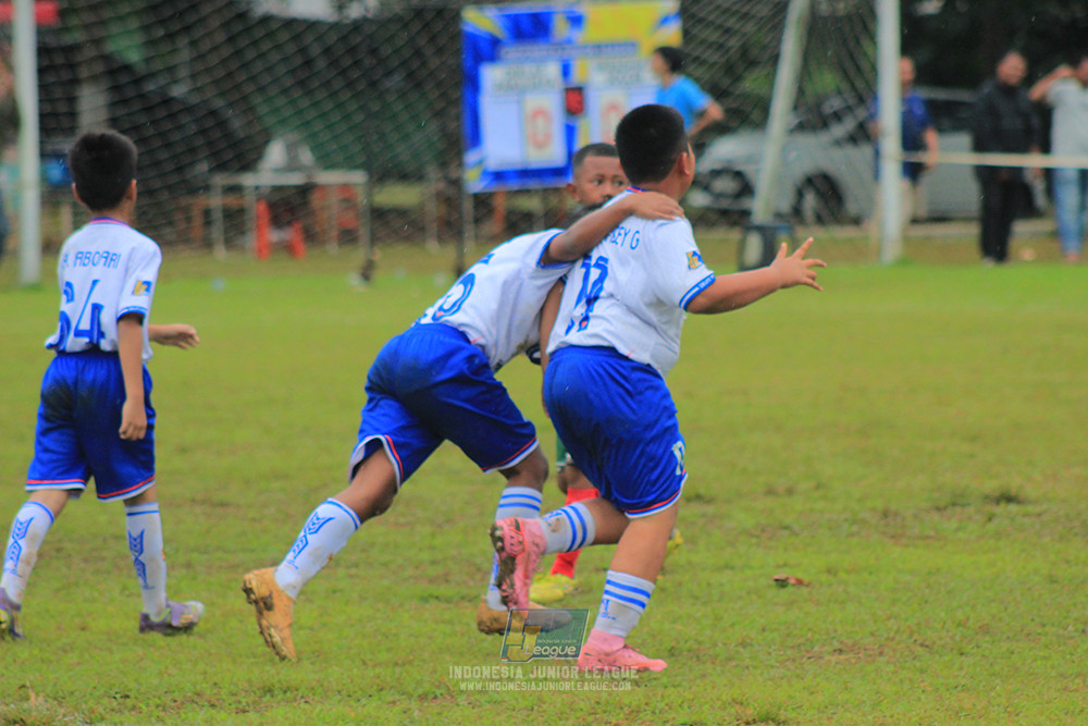 ijl u9 110126 diklat paku jaya vs wiradhika soccer