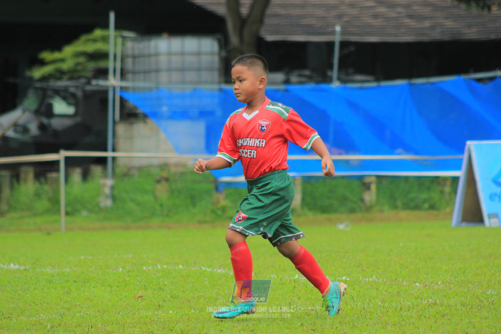 ijl u9 110126 diklat paku jaya vs wiradhika soccer
