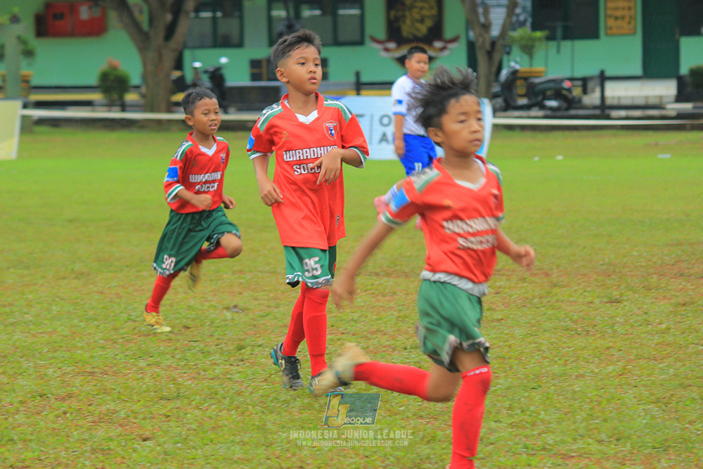 ijl u9 110126 diklat paku jaya vs wiradhika soccer