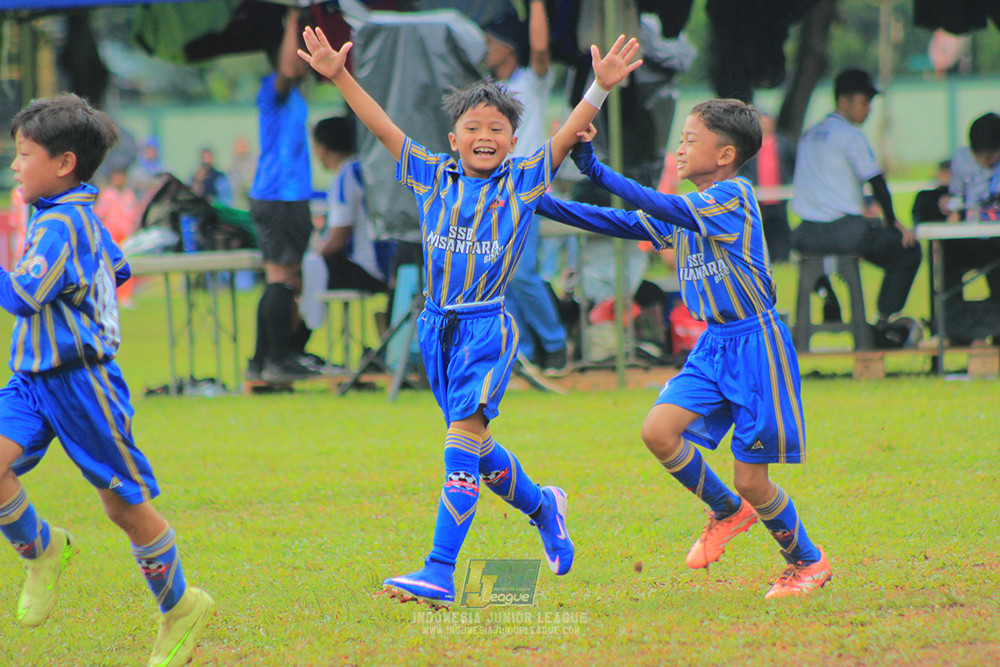 ijl u9 110126 nusantara 2004 brazillian ss senayan