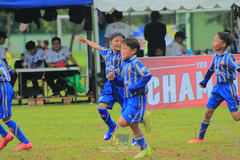 ijl u9 110126 nusantara 2004 brazillian ss senayan