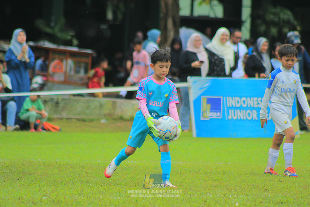 ijl u9 110126 nusantara 2004 brazillian ss senayan