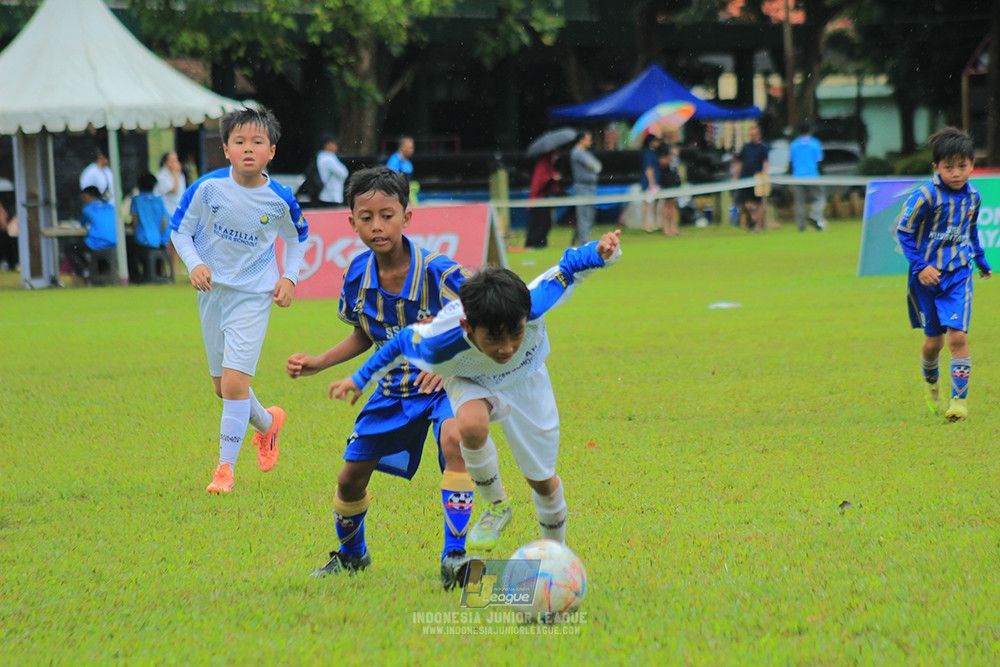 ijl u9 110126 nusantara 2004 brazillian ss senayan