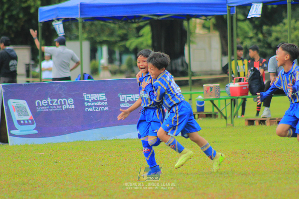 ijl u9 110126 nusantara 2004 brazillian ss senayan