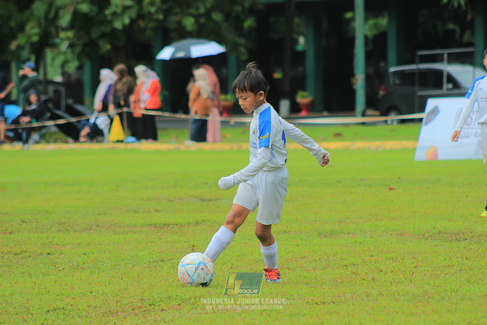 ijl u9 110126 nusantara 2004 brazillian ss senayan