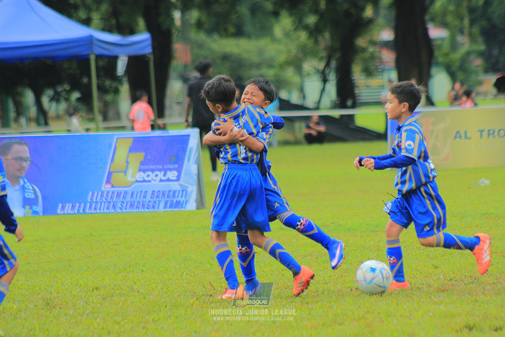 ijl u9 110126 nusantara 2004 brazillian ss senayan