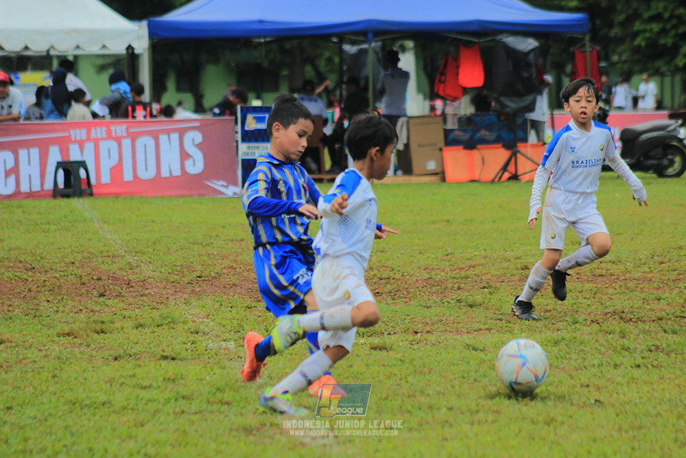 ijl u9 110126 nusantara 2004 brazillian ss senayan