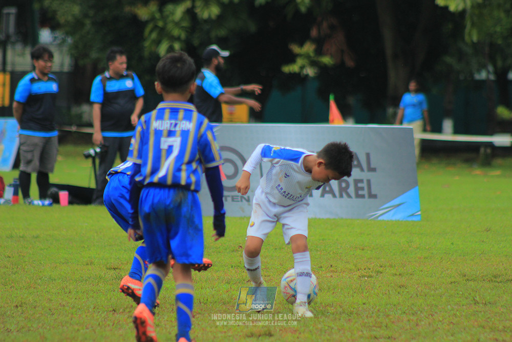 ijl u9 110126 nusantara 2004 brazillian ss senayan