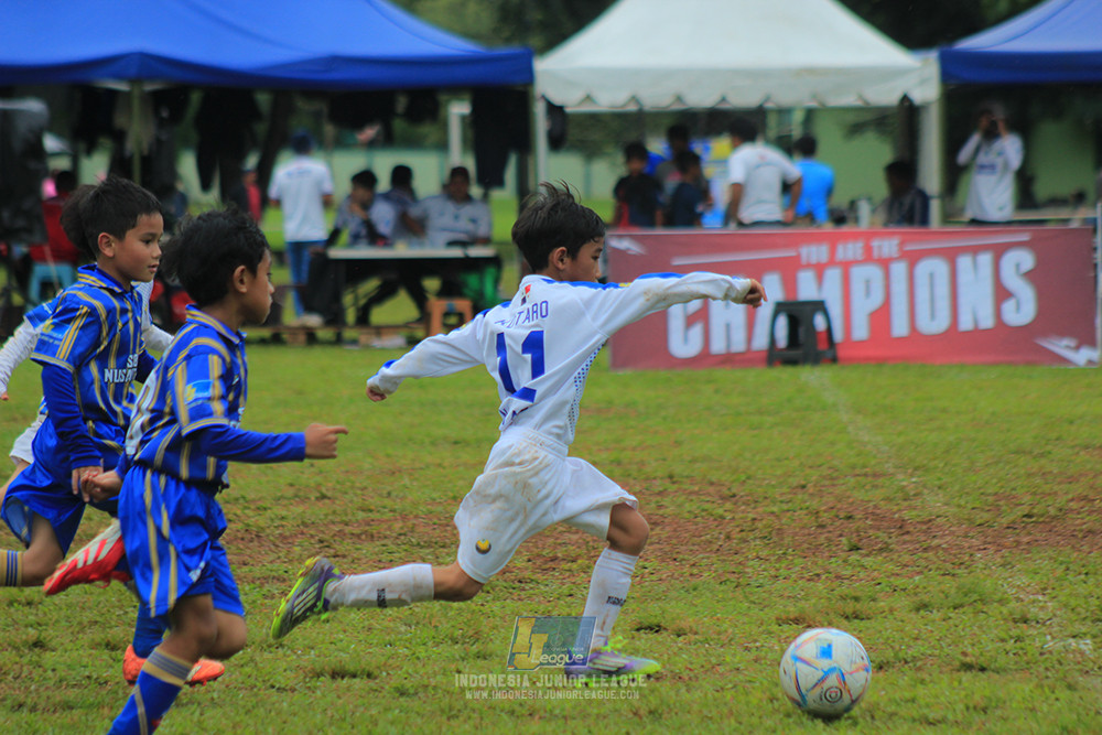 ijl u9 110126 nusantara 2004 brazillian ss senayan