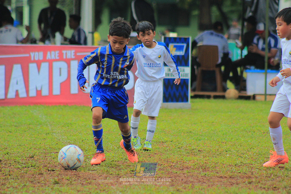 ijl u9 110126 nusantara 2004 brazillian ss senayan