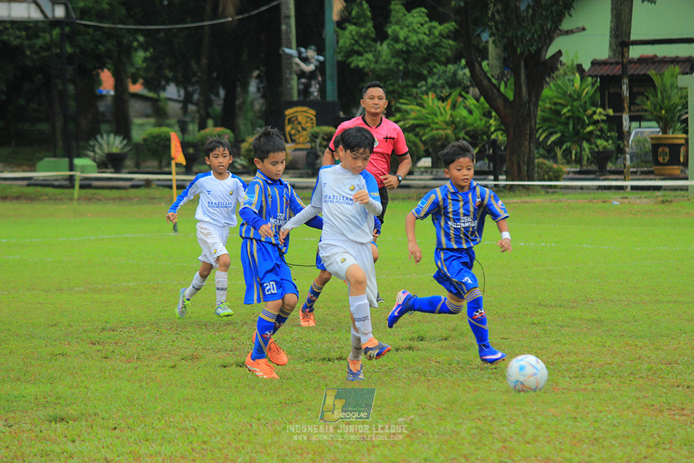 ijl u9 110126 nusantara 2004 brazillian ss senayan