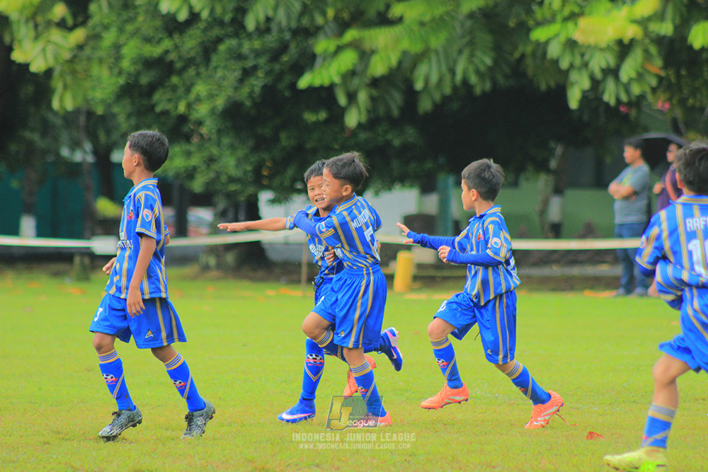 ijl u9 110126 nusantara 2004 brazillian ss senayan