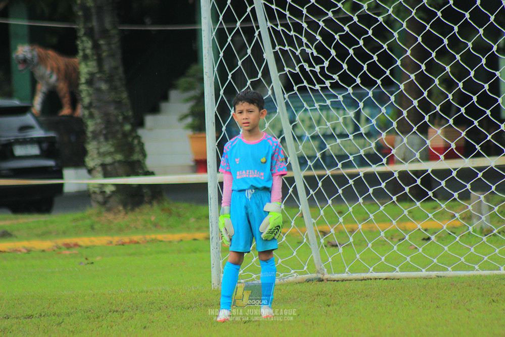 ijl u9 110126 nusantara 2004 brazillian ss senayan