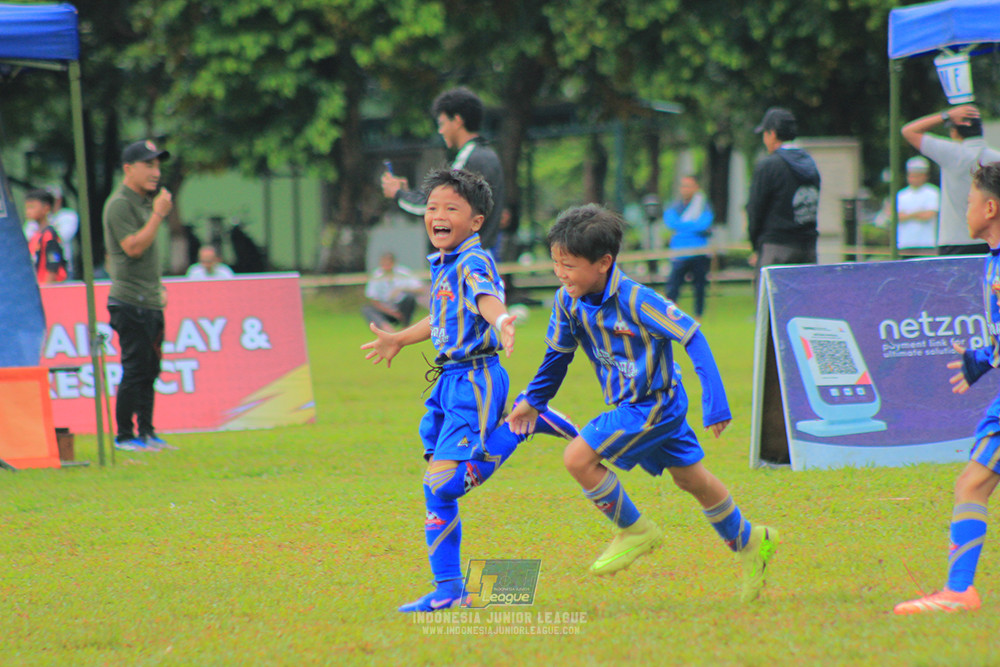 ijl u9 110126 nusantara 2004 brazillian ss senayan