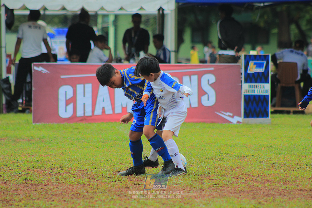 ijl u9 110126 nusantara 2004 brazillian ss senayan