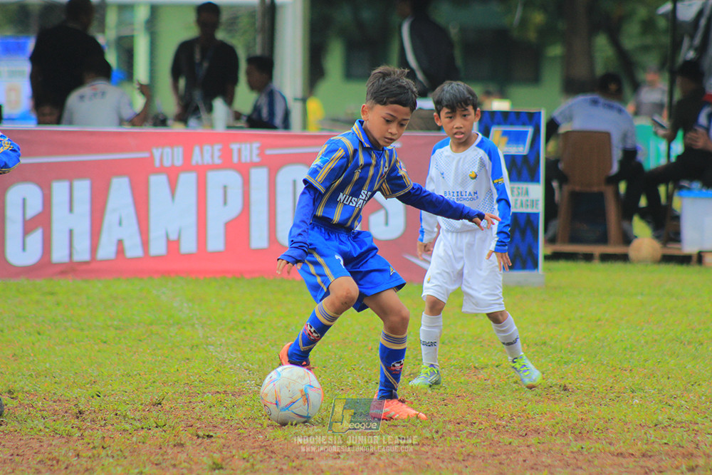 ijl u9 110126 nusantara 2004 brazillian ss senayan