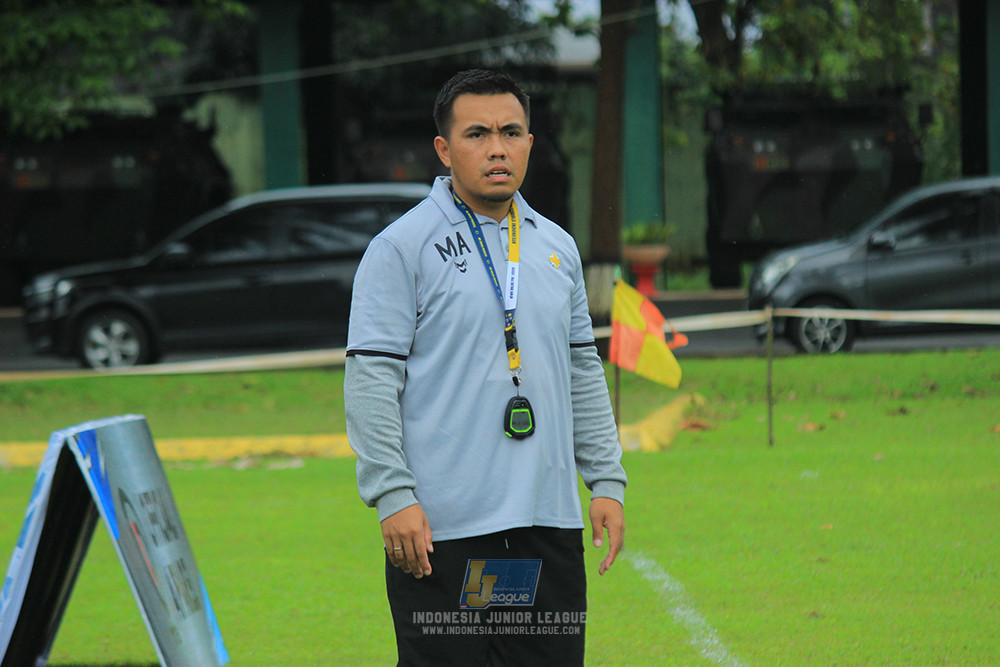 ijl u9 110126 nusantara 2004 brazillian ss senayan