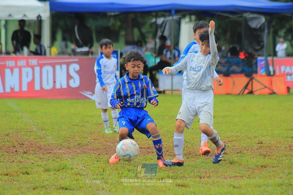 ijl u9 110126 nusantara 2004 brazillian ss senayan