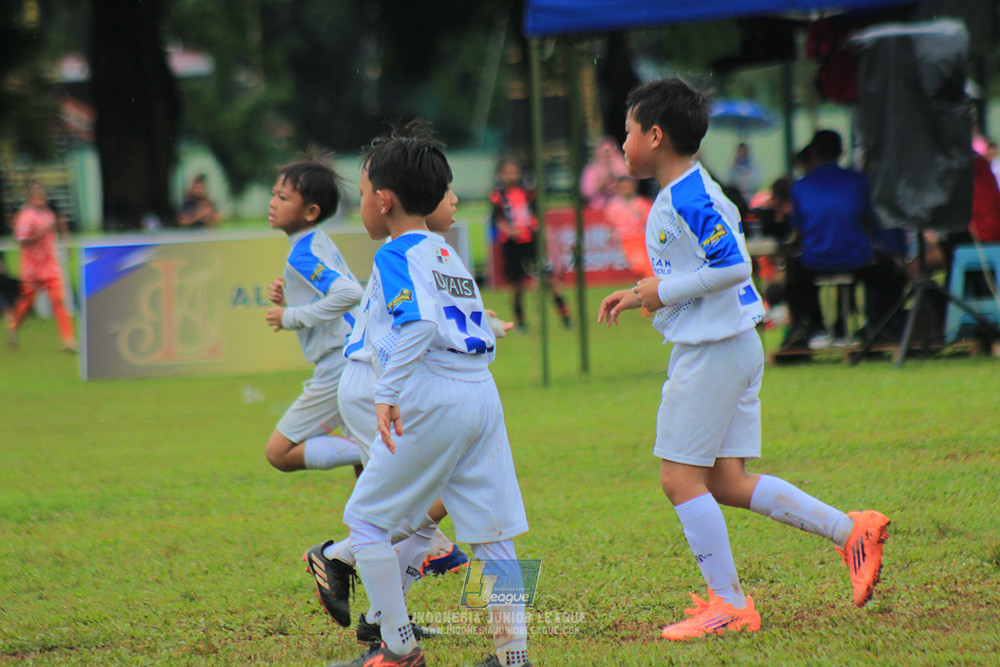 ijl u9 110126 nusantara 2004 brazillian ss senayan