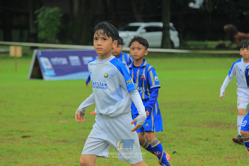 ijl u9 110126 nusantara 2004 brazillian ss senayan