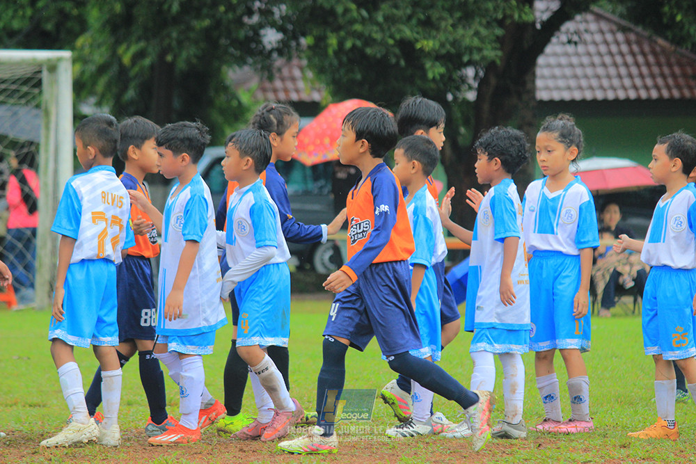 ijl u9 110126 proball football vs versus academy