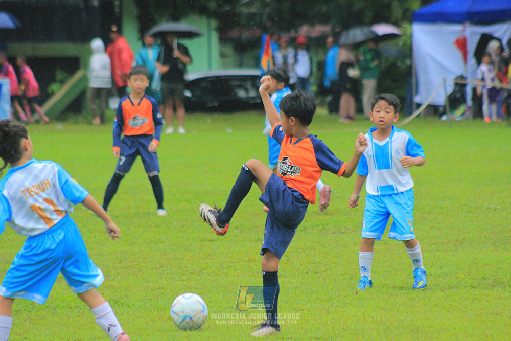 ijl u9 110126 proball football vs versus academy