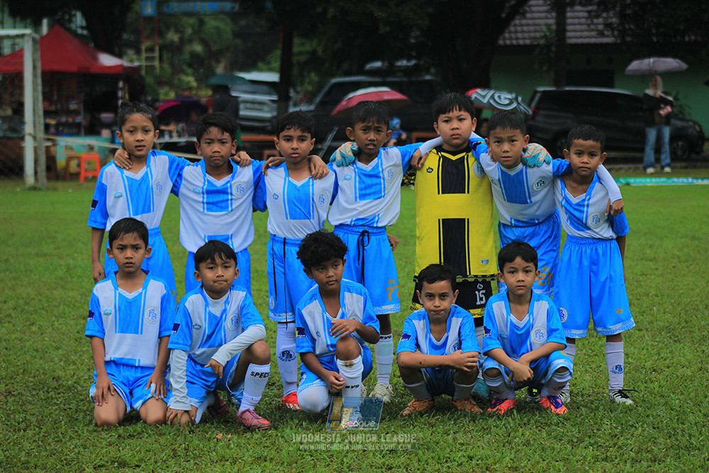 ijl u9 110126 proball football vs versus academy