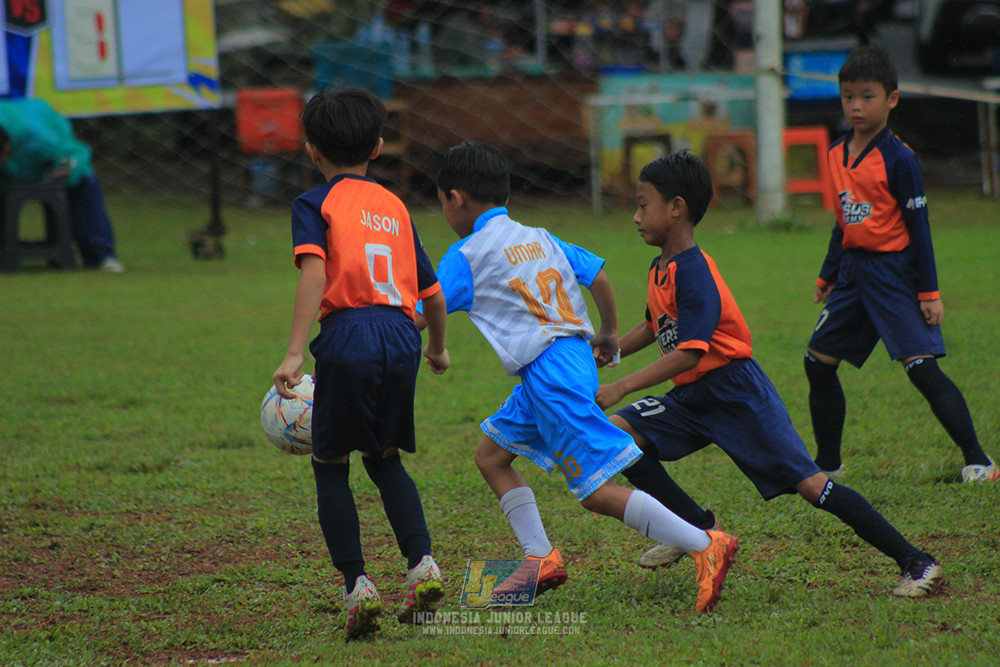 ijl u9 110126 proball football vs versus academy