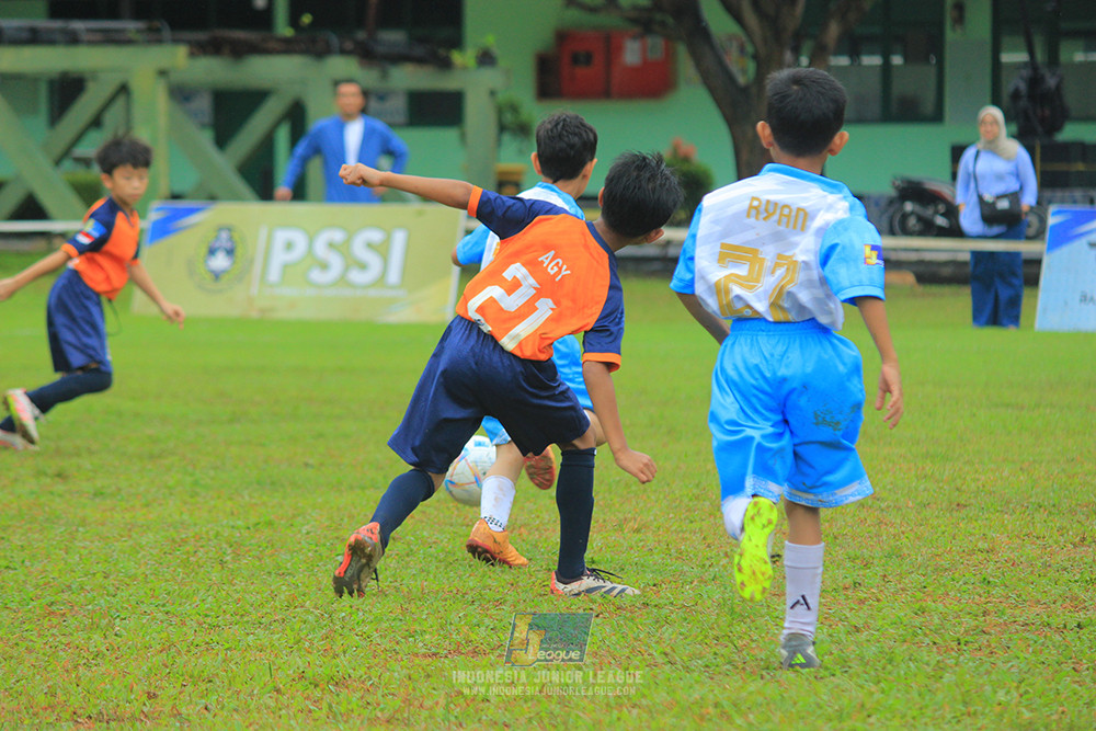 ijl u9 110126 proball football vs versus academy