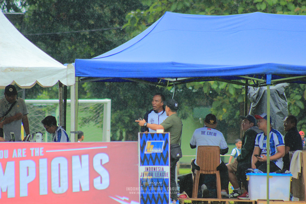 ijl u9 110126 proball football vs versus academy