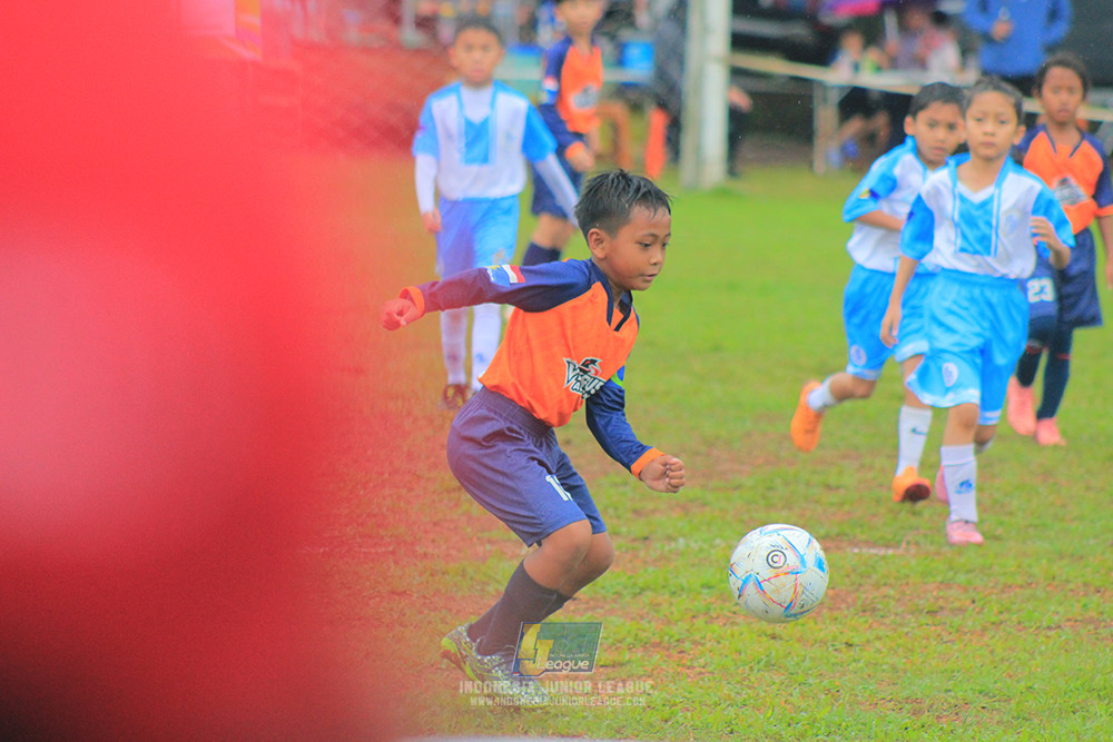 ijl u9 110126 proball football vs versus academy