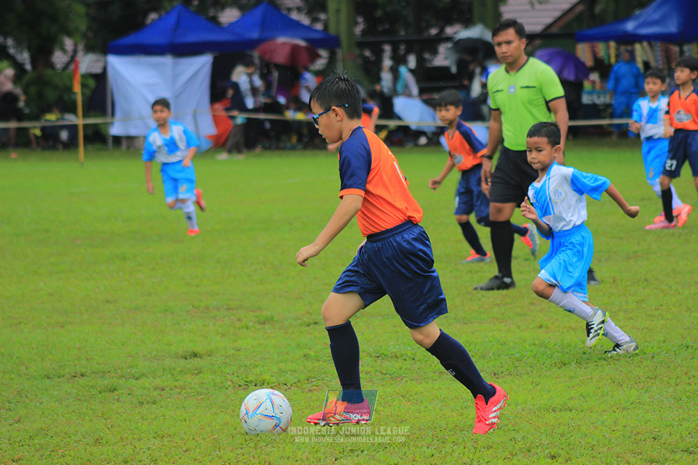 ijl u9 110126 proball football vs versus academy