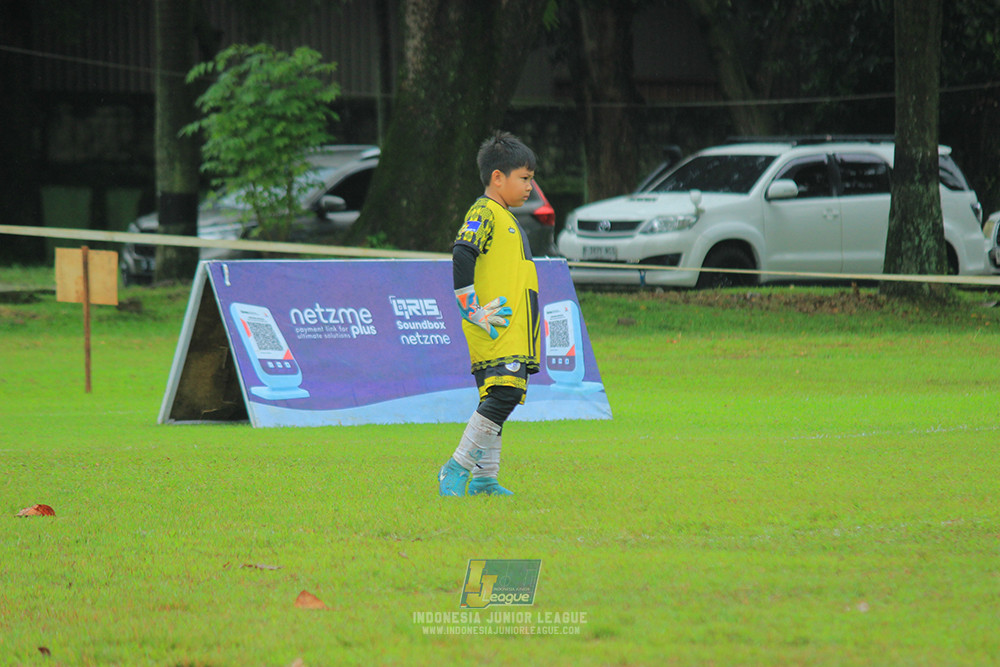 ijl u9 110126 proball football vs versus academy