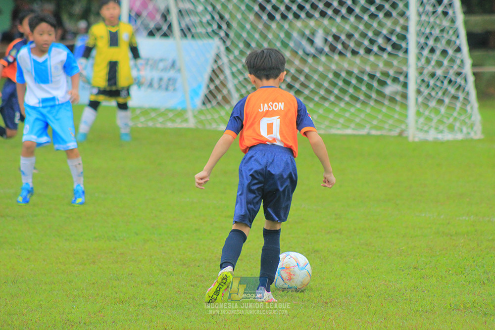 ijl u9 110126 proball football vs versus academy